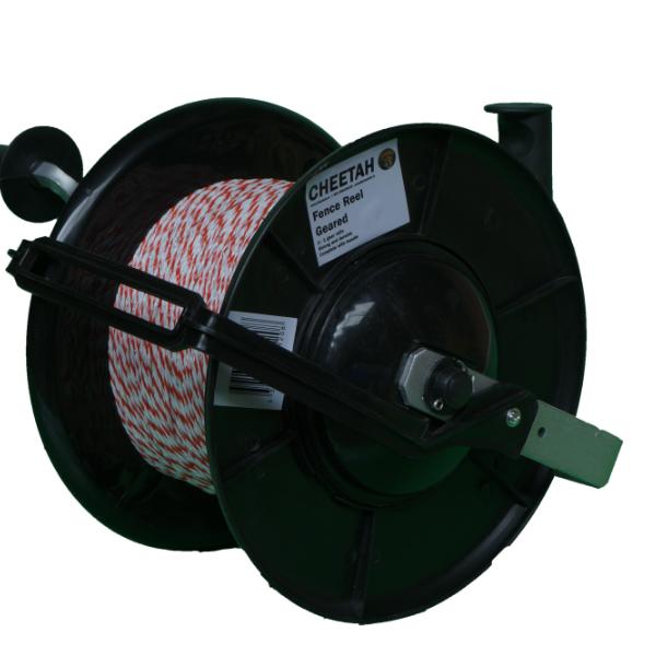 Cheetah 3:1 Geared Reel Loaded with 400m of Polywire and Insulated Handle