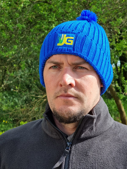 J GRENNAN BEANIE WITH BOBBLE